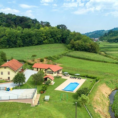 Ruralna Kuca 'Villa Zagorka' Za Odmor Sa Bazenom I Bocalistem Donja Pacetina Zewnętrze zdjęcie