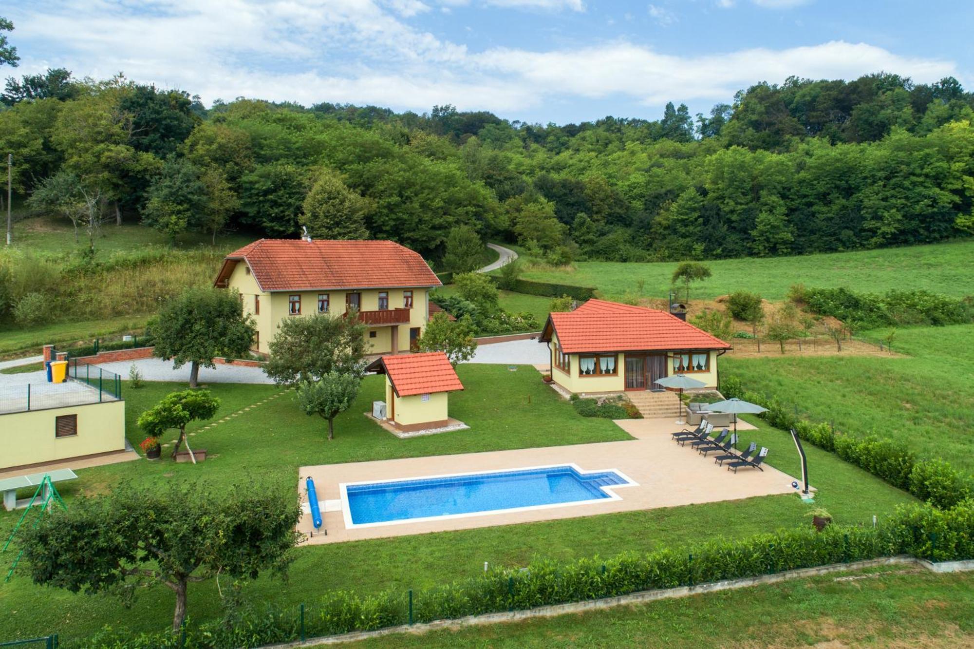 Ruralna Kuca 'Villa Zagorka' Za Odmor Sa Bazenom I Bocalistem Donja Pacetina Zewnętrze zdjęcie