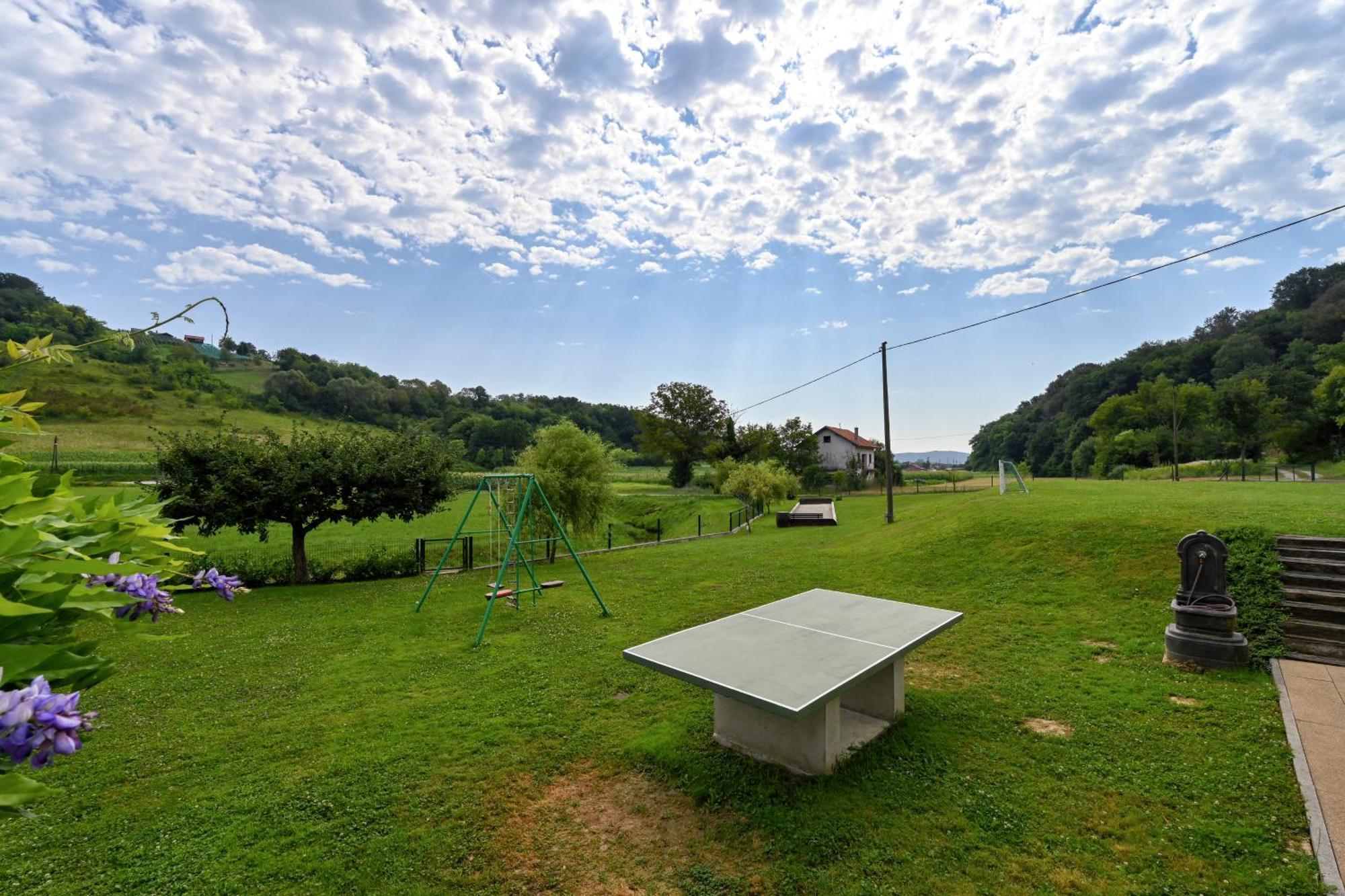 Ruralna Kuca 'Villa Zagorka' Za Odmor Sa Bazenom I Bocalistem Donja Pacetina Zewnętrze zdjęcie